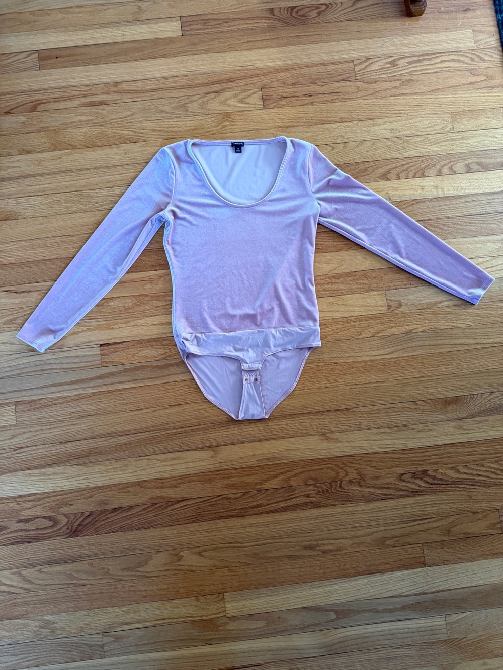 Light Pink Velvet Scoopneck Long Sleeve Bodysuit J Crew Size M